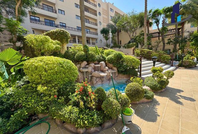 Three high| Resort style development |Villa living