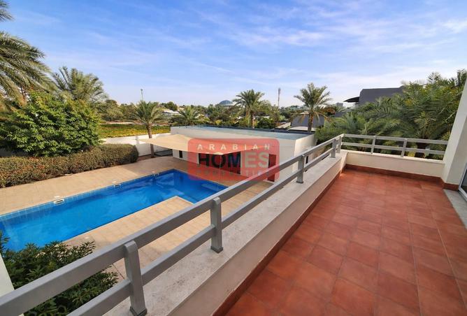 HUGE GARDEN | PRIVATE POOL | OUTDOOR MAJLIS .